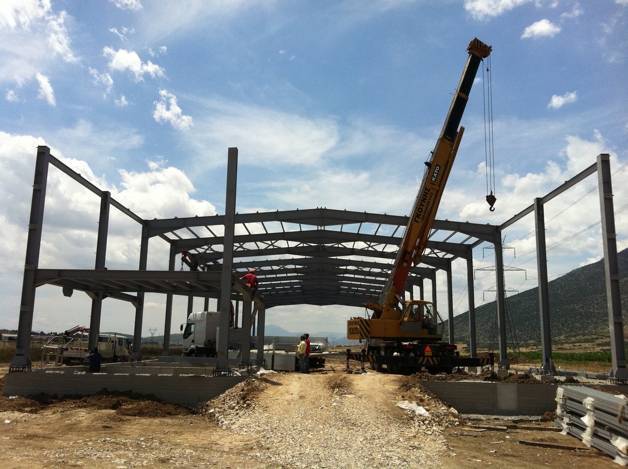 Αγορά χαλύβδινων σκελετών