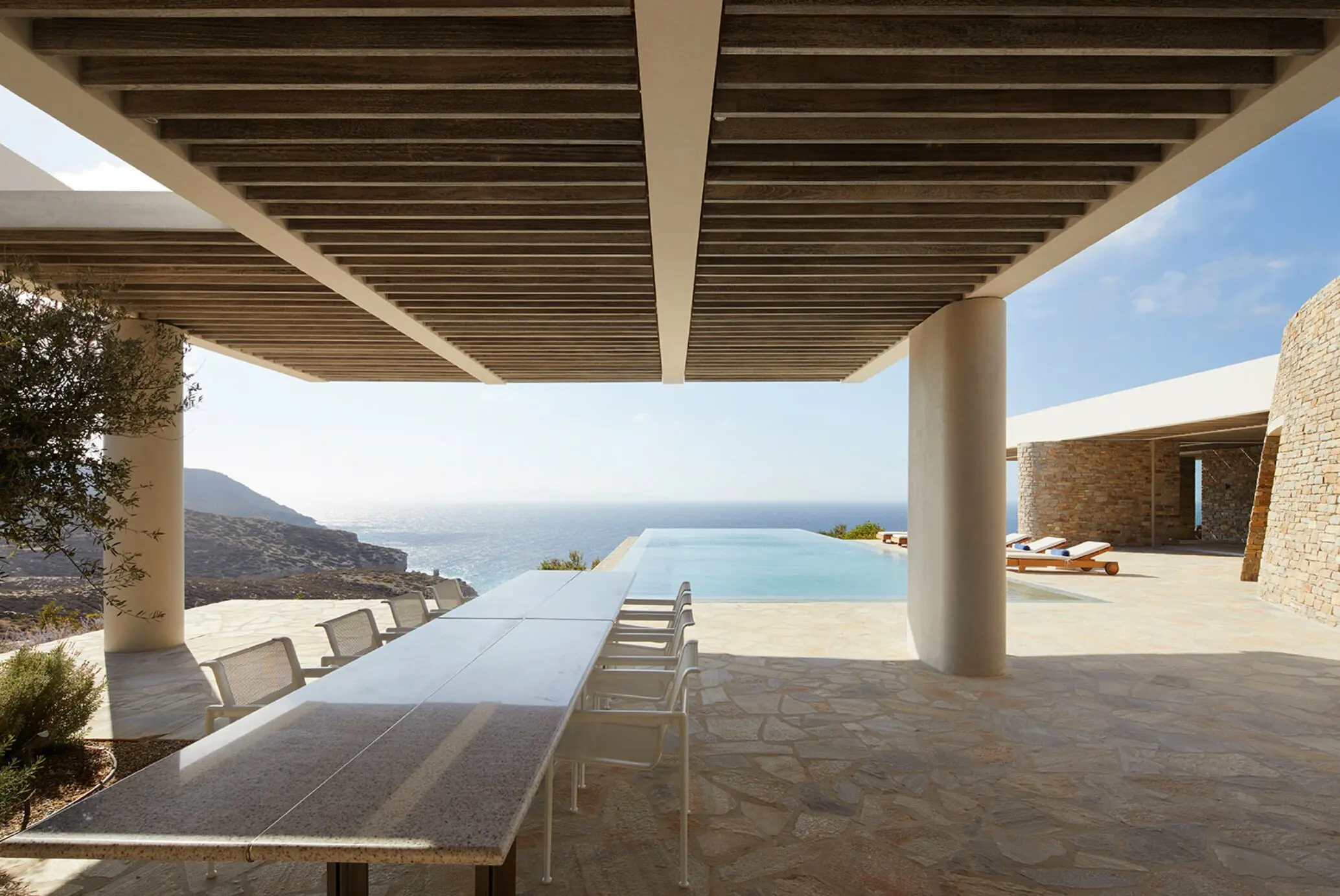 Ridge House - Αντίπαρος